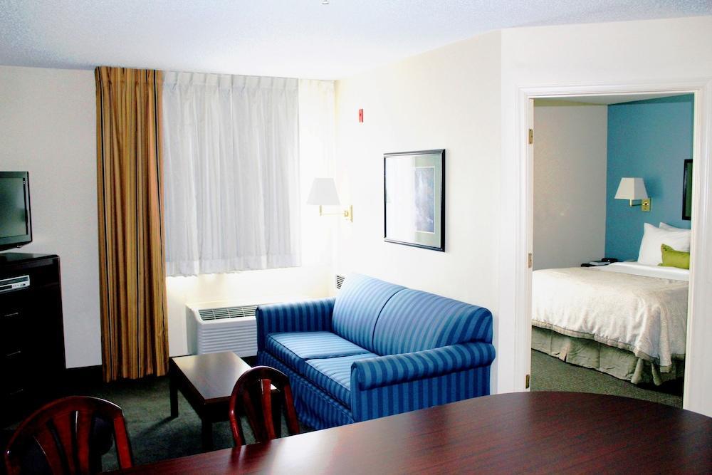 Candlewood Suites Glen Allen-Short Pump Eksteriør billede